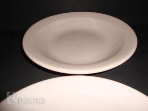 Тарелки различные 3