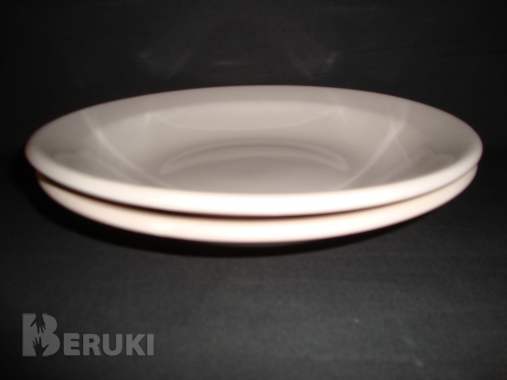 Тарелки различные 6