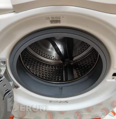 Продам стиральную машину samsung на 6 кг. 6
