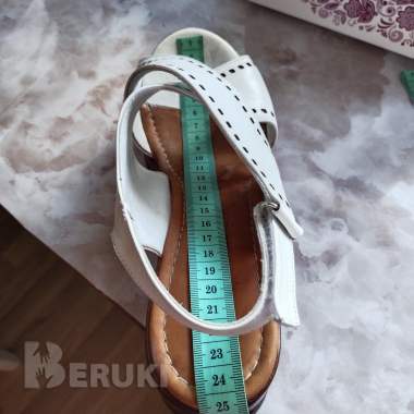 Босоножки р-р 38 -40 3