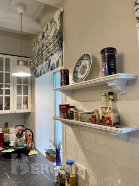 Полка настенная с консолями 0