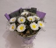 Букет ромашек из мыла в вазочке