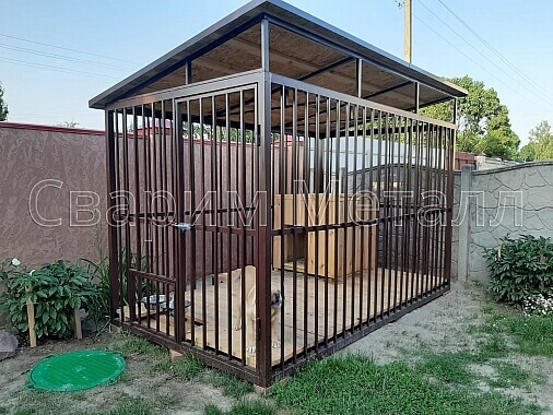 Вольеры, клетки, кормушки, стояки для кормления животных 0