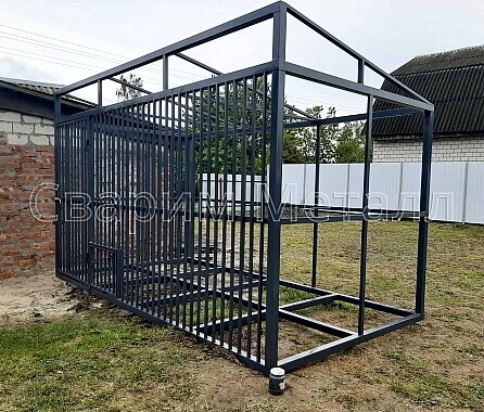 Вольеры, клетки, кормушки, стояки для кормления животных 1