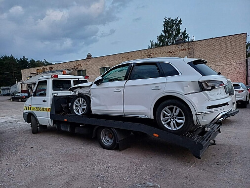 Эвакуатор в Минске. Доставка топлива, Зарядка аккумулятора 1