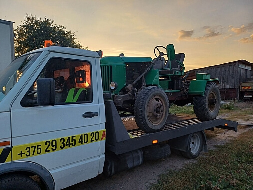 Эвакуатор в Минске. Доставка топлива, Зарядка аккумулятора 4