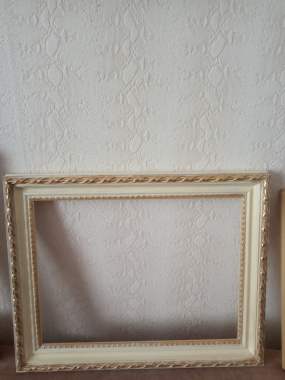 Продаю рамы для картин 1