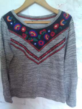 Женская кофта.