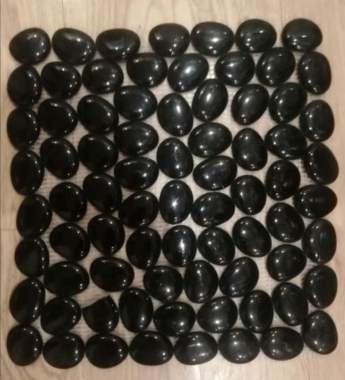 Янтарь эмитация, коньячный цвет 2 шт, 1 шт тем.цв. 0