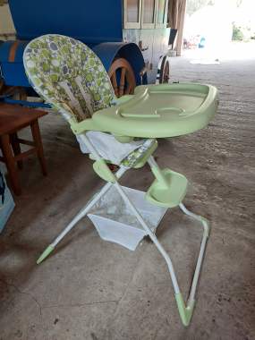 Стульчик для кормления 0