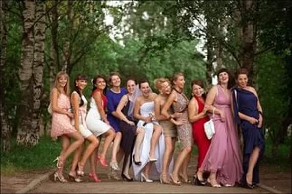 Веселая ведущая 2