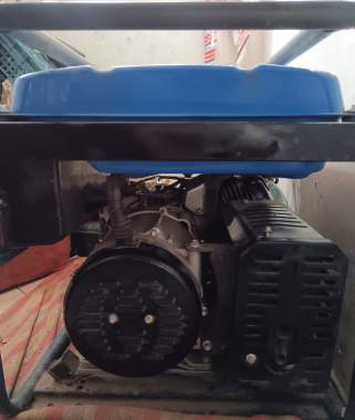 Продам бензо генератор ECO PE-7001RS срочно 1