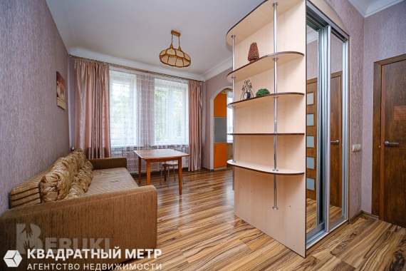 3-х комнатная квартира в сталинке по пер. Краснозвездный, 14 1
