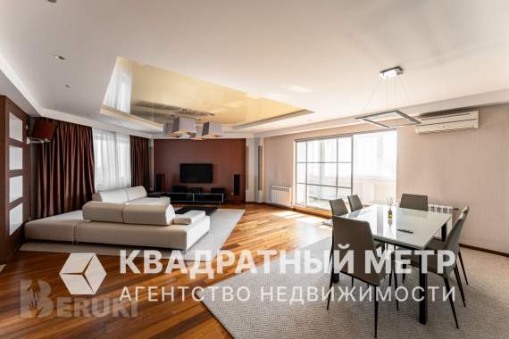 Продается 3-к квартира 131,6 м2 с видом на парк победы 0