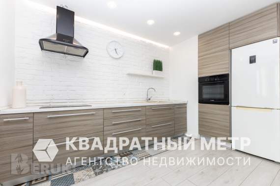 Продается 2-комнатная квартира по мястровской 6 0