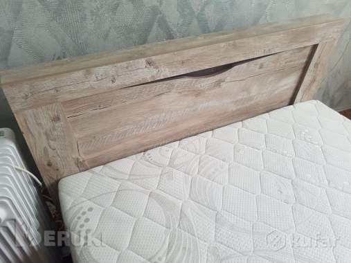 Кровать 1,5 спальная в идеальном состоянии 0