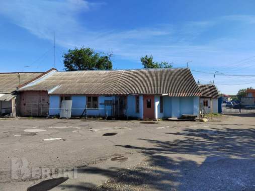 Два склада, магазин, административно-бытовой корпус, неотапливаемый склад 1