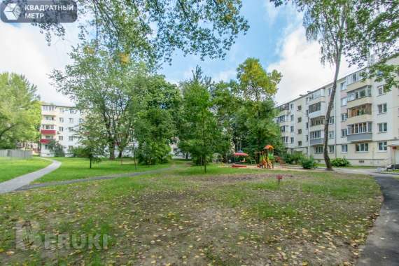 Продается 2-к квартира возле метро по ул. Скрыганова 3 16