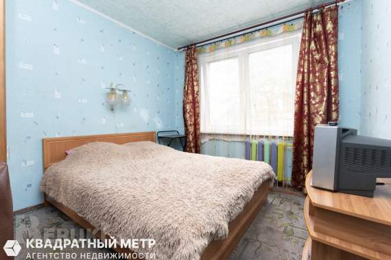 В продаже 2-комн. Квартира возле метро 11