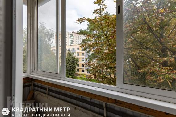 В продаже 2-комн. Квартира возле метро 19