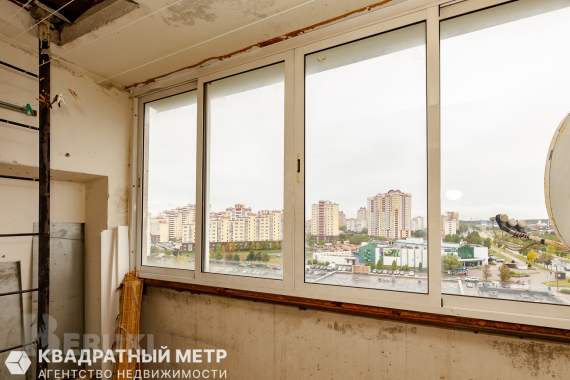 Продаётся 2 комнатная квартира под ремонт 15