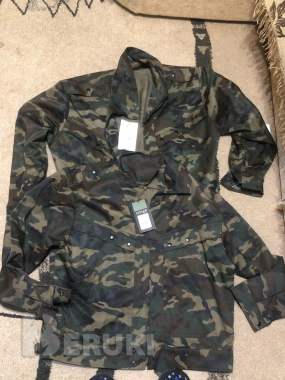 Мужская камуфляжная куртка 0