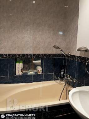 Продам 3-комнатную квартиру ул. Бачило 19