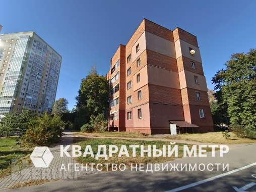 Продам 1-комнатную квартиру ул. Уборевича 8