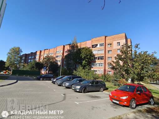 Продам 1-комнатную квартиру ул. Уборевича 10