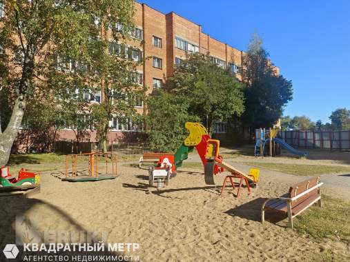 Продам 1-комнатную квартиру ул. Уборевича 11