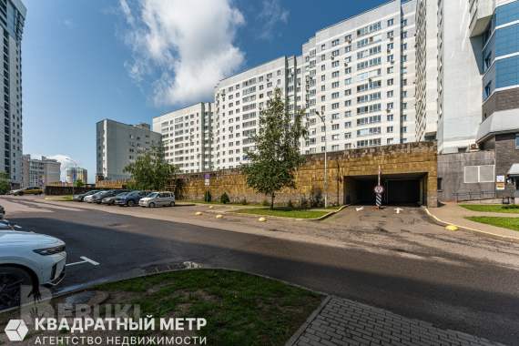 Однокомнатная квартира в м-не лебяжий 15