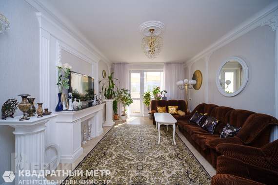 Продается 3-комнатная квартира 12