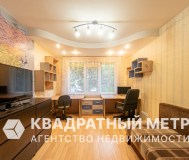 Продается светлая 3-комнатная квартира по ул. Тикоцкого 46