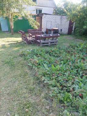 Продаю дачу, кирпичный дом, в 2 этажа. 4