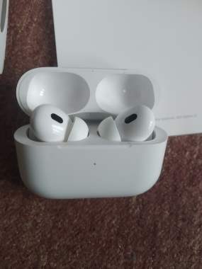 Airpods pro 4