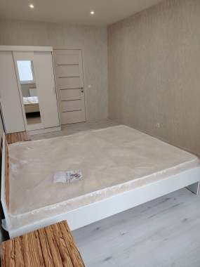 Сдаётся двухкомнатная квартира 4