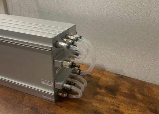 Bitmain Antminer S21 Hyd 335T Miner 0