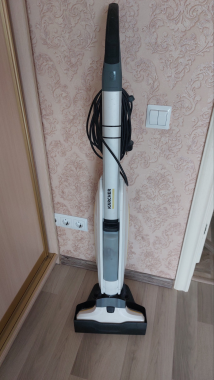 Вертикальный пылесос влажной уборки Karcher FC 5 0