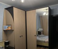Шкаф угловой и комод