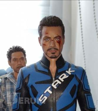 Экшн-фигурка тони старк 0