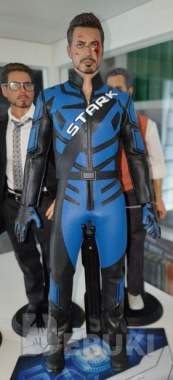 Экшн-фигурка тони старк 1