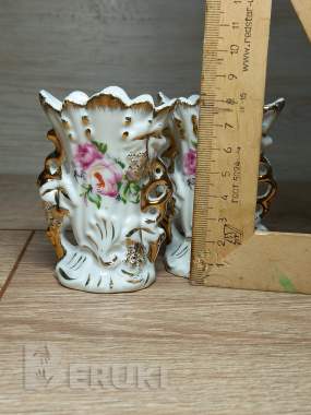 Миниатюрная вазочка 3