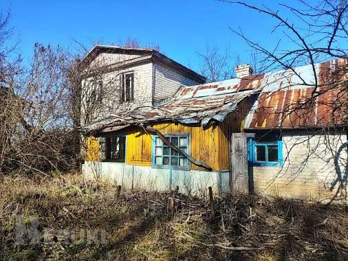 Продам 2-этажный дом на берегу озера свирь в г. П. Свирь. 0