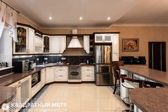 Продается усадебный комплекс премиум-класса на берегу оз. Островно 10