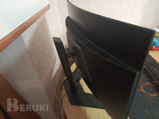 Монитор gigabyte m32qc. 165гц. 1