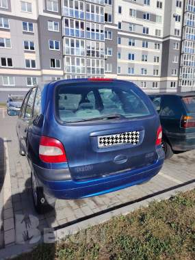 Renault scenik 2001 3