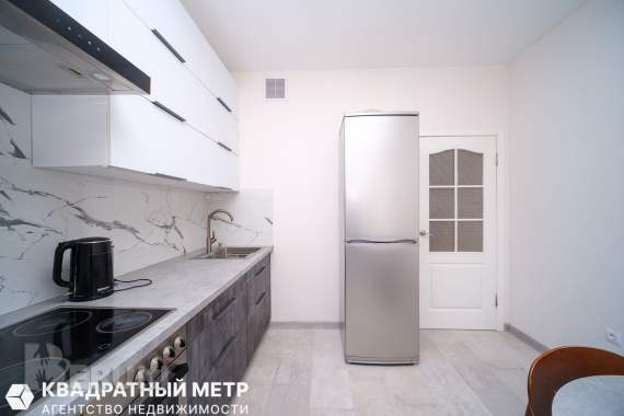 Продам 3-комнатную квартиру 1