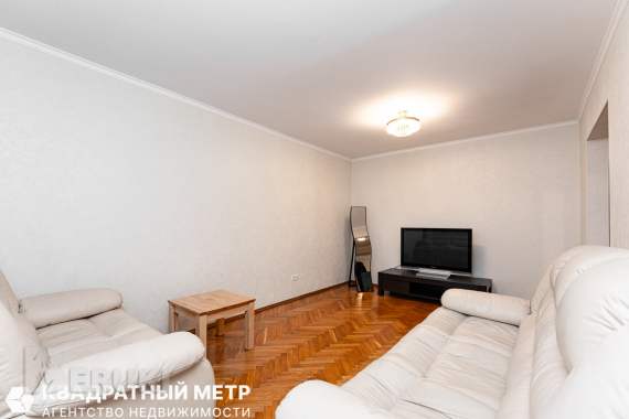 Продается 2-к квартира , прямо возле ст. Метро фрунзенская 10