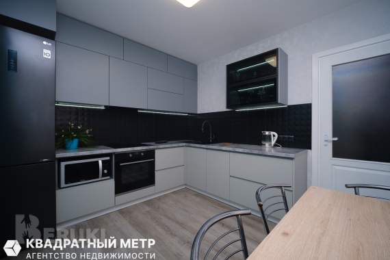 Продам 3-комнатную квартиру 2
