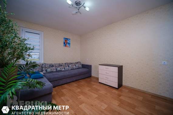 Продам 3-комнатную квартиру 10